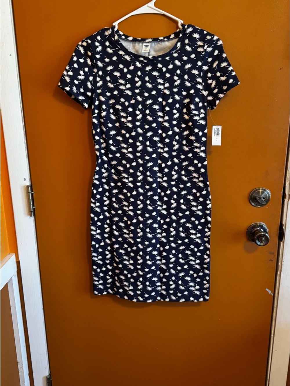 Old Navy Navy and White Floral Short-Sleeve Sheath Dress